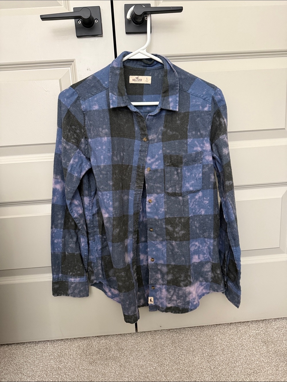 Women’s Blue & Black Plaid Button-Up Shirt by Hollister